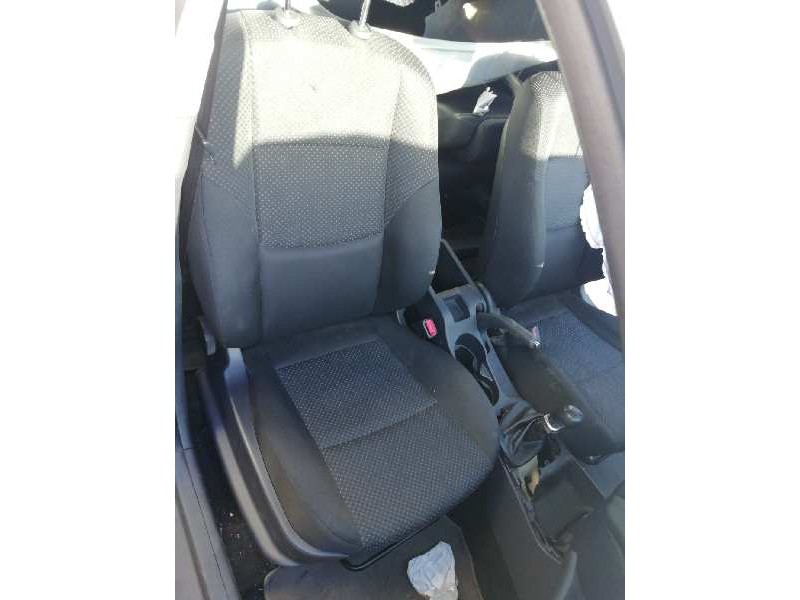 Recambio de asiento delantero derecho para hyundai i30 classic referencia OEM IAM   
