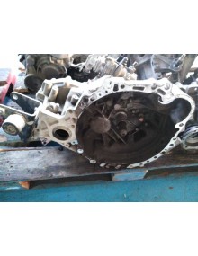 Recambio de caja cambios para toyota corolla (e12) 2.0 d-4d sol berlina referencia OEM IAM D1F4A3M CASCO 5V 2