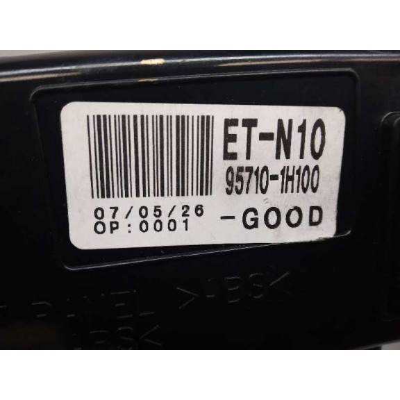 Recambio de display para kia cee´d emotion referencia OEM IAM 957101H100  