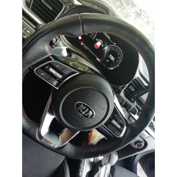 Recambio de volante para kia ceed gt referencia OEM IAM  GT LINE CON LEVAS