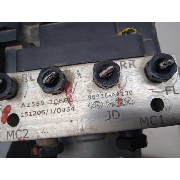 Recambio de abs para kia cee´d business referencia OEM IAM 58920A2230 A258920800 A258930800