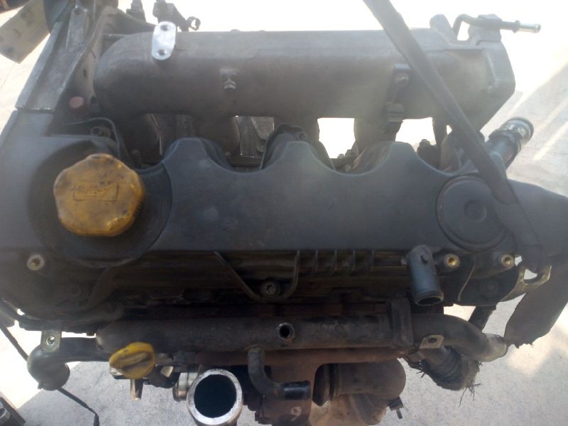 Recambio de despiece motor para opel zafira b enjoy referencia OEM IAM Z19DT  