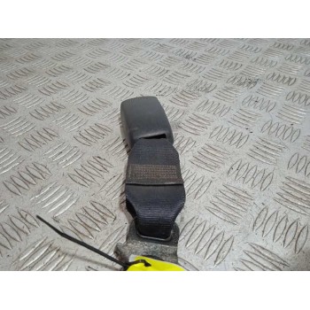 Recambio de enganche cinturon para toyota yaris (ksp9/scp9/nlp9) 1.3 cat referencia OEM IAM   