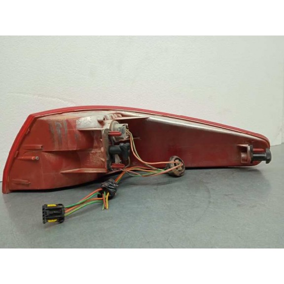 Recambio de piloto trasero izquierdo para peugeot 607 (s1) básico referencia OEM IAM   