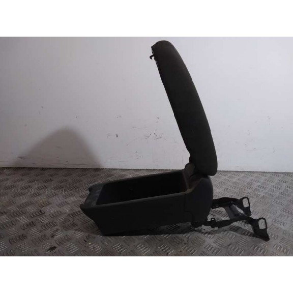 Recambio de apoyabrazos central para toyota avensis berlina (t25) 1.8 sol sedán (4-ptas.) referencia OEM IAM   