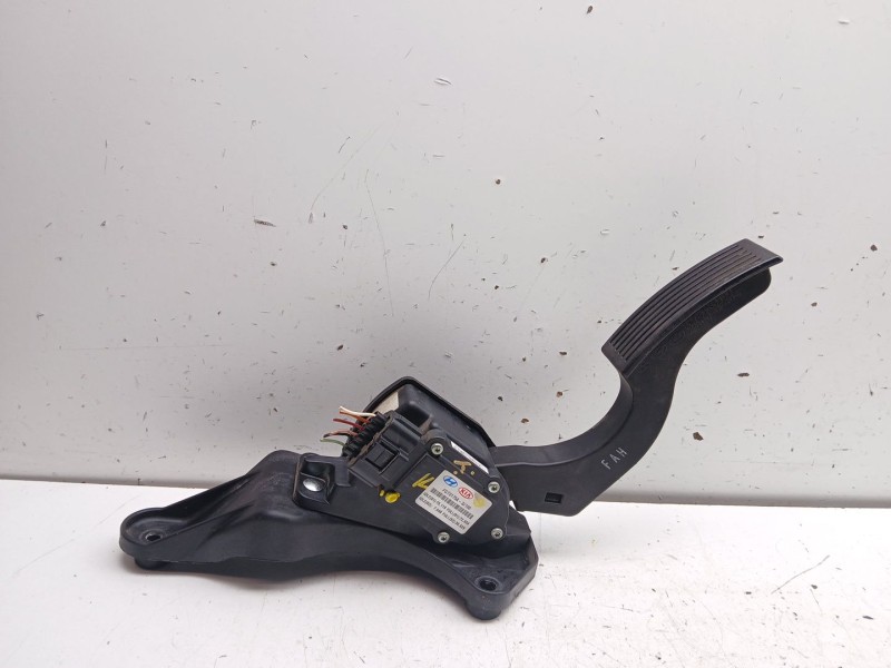 Recambio de pedal acelerador para hyundai ix55 3.0 v6 crdi 4wd referencia OEM IAM 327003J100 fgt0175a3j100 