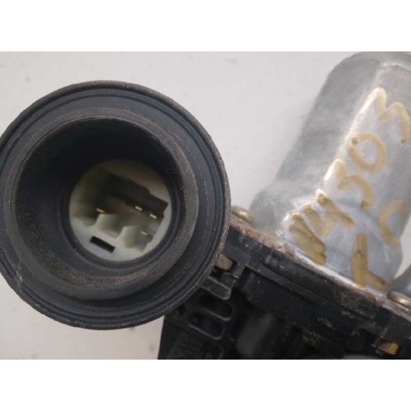 Recambio de elevalunas trasero derecho para toyota prius (nhw20) basis referencia OEM IAM  ELÉCTRICO 6 PINES