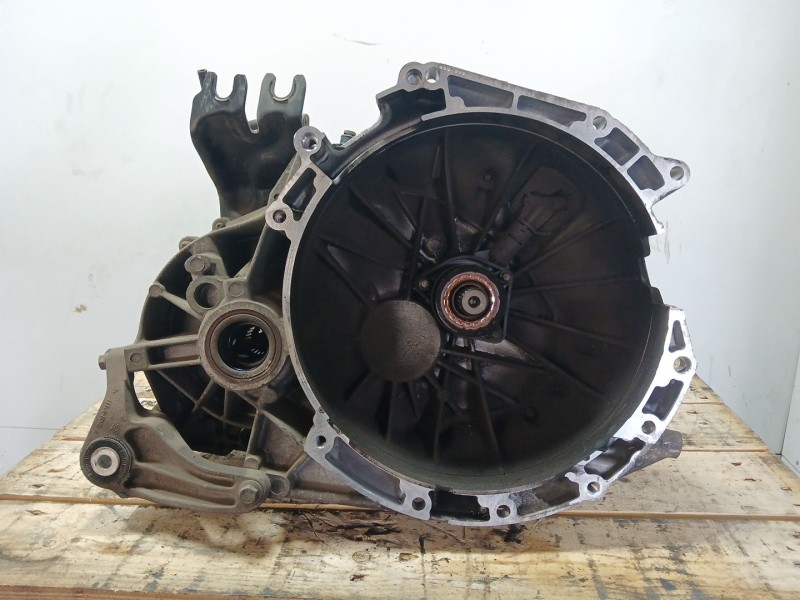 Recambio de caja cambios para ford focus ii descapotable 2.0 referencia OEM IAM 6M5R7002VC  