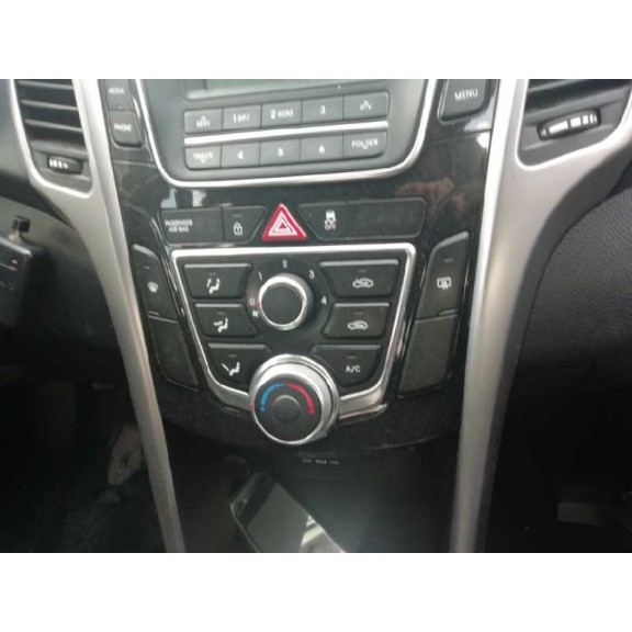 Recambio de mando climatizador para hyundai i30 (gd) base referencia OEM IAM   