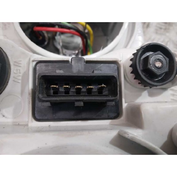 Recambio de faro derecho para volvo s40 berlina referencia OEM IAM 7731109RLHD 5 PINES 7731109R