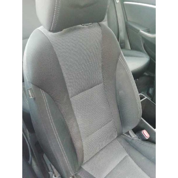 Recambio de asiento delantero derecho para hyundai i30 (gd) base referencia OEM IAM   