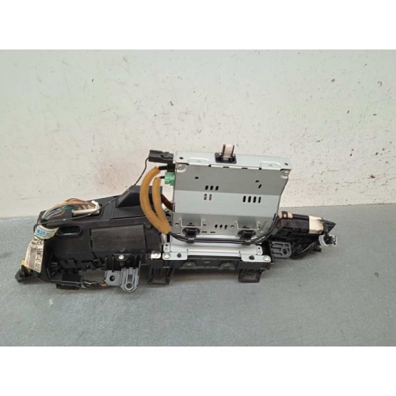 Recambio de pantalla multifuncion para mazda 3 lim. (bl) 1.6 cd diesel cat referencia OEM IAM 4682008982 4685000112 