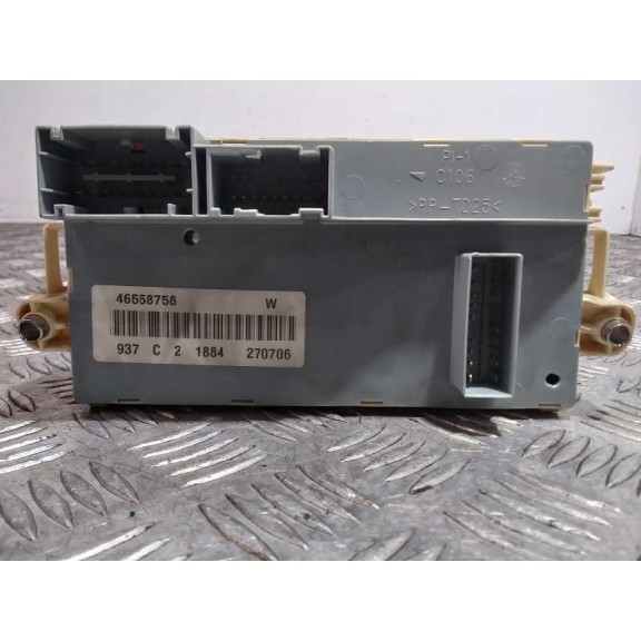 Recambio de caja reles / fusibles para alfa romeo 147 (190) 1.9 jtd cat referencia OEM IAM 46558758  