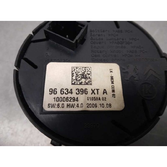Recambio de mando multifuncion para peugeot 3008 confort referencia OEM IAM 96634396XT  