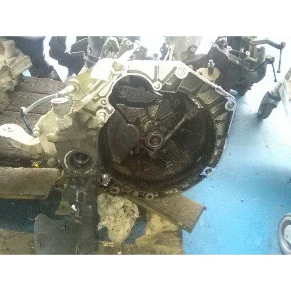 Recambio de caja cambios para lancia lancia y 1.2 ls referencia OEM IAM  B 