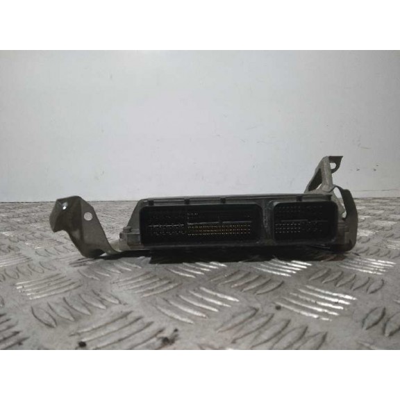 Recambio de centralita motor uce para toyota auris 2.0 d-4d cat referencia OEM IAM 8966102D91  