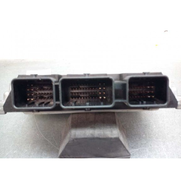 Recambio de centralita motor uce para citroën c5 berlina attraction referencia OEM IAM 9658945380 0281011561 