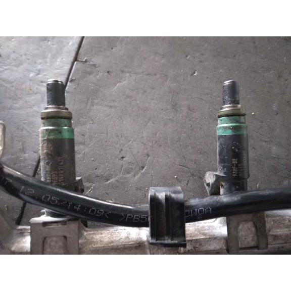 Recambio de rampa inyectora para ford focus berlina (cap) ghia referencia OEM IAM   