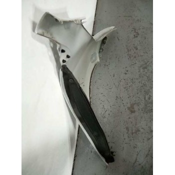 Recambio de aleta delantera izquierda para renault megane iii berlina 5 p intens referencia OEM IAM   