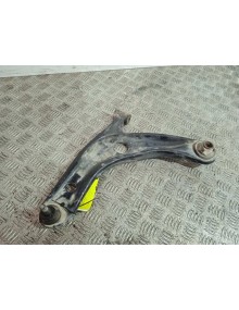 Recambio de brazo suspension inferior delantero izquierdo para toyota urban cruiser active referencia OEM IAM  SILENTBLOCK MAL 