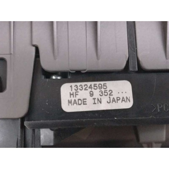 Recambio de display para opel insignia berlina cosmo referencia OEM IAM 12844841G CON AIREADORES Y WARNING