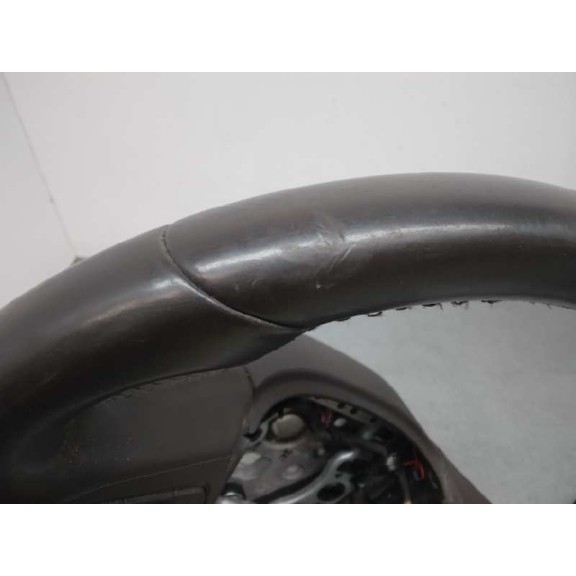 Recambio de volante para opel insignia berlina cosmo referencia OEM IAM 13316548 DESGASTADO 