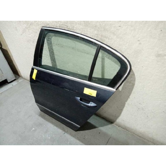 Recambio de puerta trasera izquierda para volkswagen passat berlina (3c2) 2.0 tdi referencia OEM IAM   