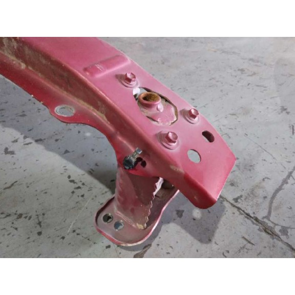 Recambio de refuerzo paragolpes delantero para toyota urban cruiser active referencia OEM IAM  ROJO 