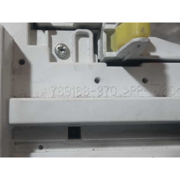 Recambio de cuadro instrumentos para toyota urban cruiser active referencia OEM IAM 769166370  