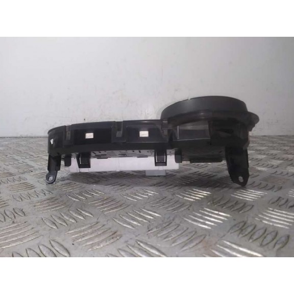 Recambio de cuadro instrumentos para renault twingo dynamique referencia OEM IAM 8201178277  