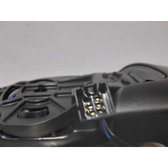 Recambio de retrovisor derecho para opel zafira a referencia OEM IAM 6428106 NUEVO 99-05