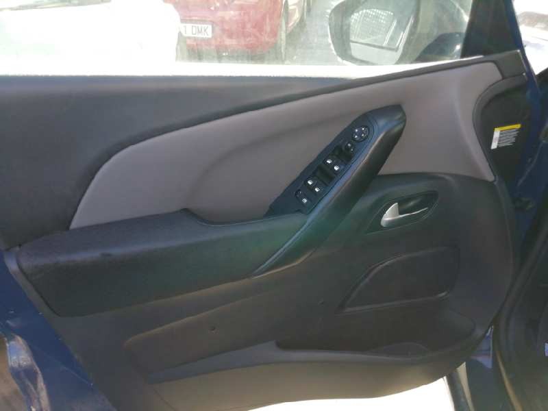 Recambio de guarnecido puerta delantera izquierda para citroën c4 picasso feel referencia OEM IAM  SIN MANDO ELEVALUNAS 