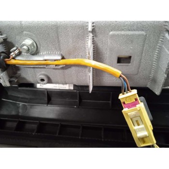 Recambio de salpicadero para volkswagen golf v berlina (1k1) highline referencia OEM IAM 1K1857001B 1K1857001B7AC 1K0880204E