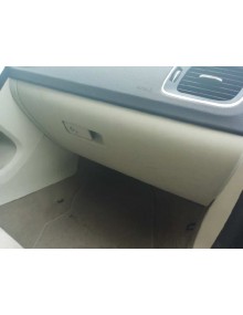 Recambio de guantera para volvo v60 kombi kinetic referencia OEM IAM 8630202  