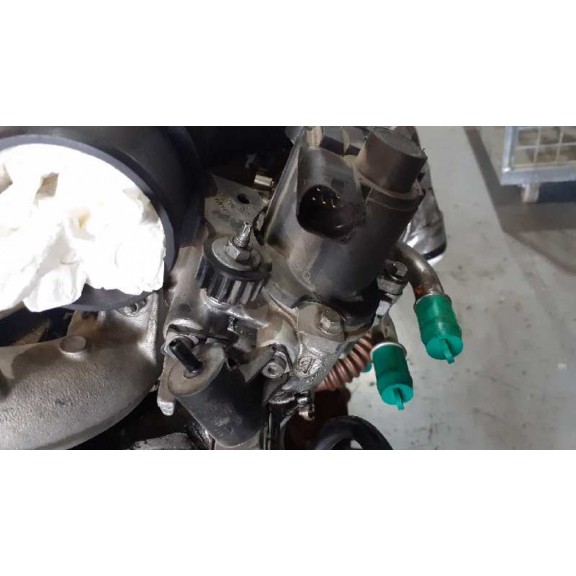 Recambio de valvula egr para dacia sandero 1.5 dci diesel fap cat referencia OEM IAM 7003681405  