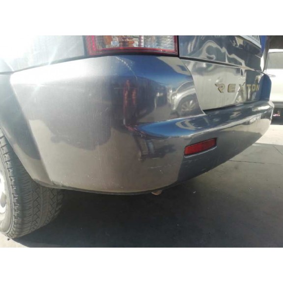 Recambio de paragolpes trasero para ssangyong rexton 2.7 turbodiesel cat referencia OEM IAM  GRIS OSCURO 
