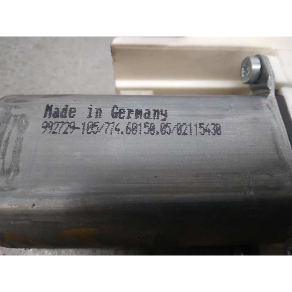 Recambio de motor elevalunas delantero izquierdo para volkswagen passat berlina (3c2) advance referencia OEM IAM 980851111 77460