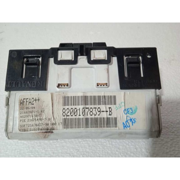 Recambio de display para renault megane ii familiar authentique referencia OEM IAM 8200107839 8200107839B 