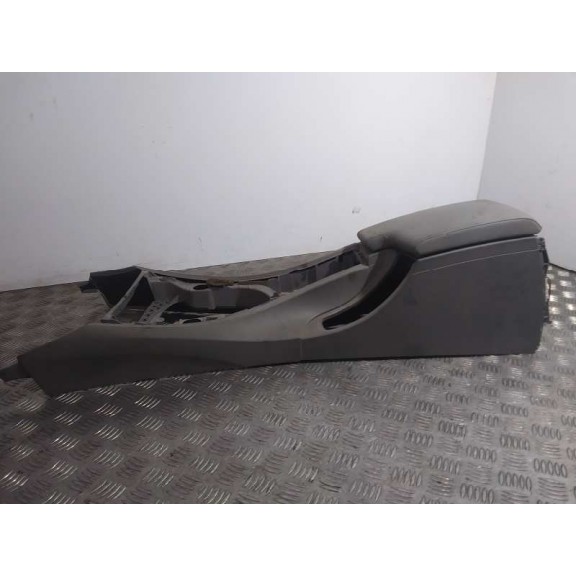 Recambio de apoyabrazos central para bmw serie 3 berlina (e90) 320d referencia OEM IAM BSS3S01C47  