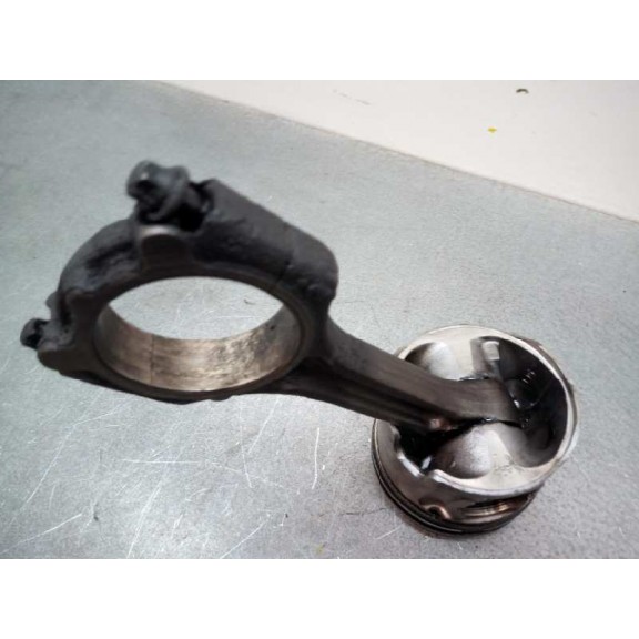 Recambio de piston para kia carens ( ) 1.7 crdi cat referencia OEM IAM   