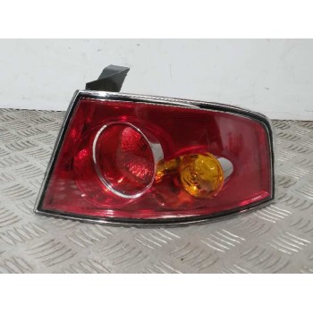 PILOTO TRASERO DERECHO 084451916R NUEVO 