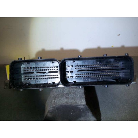 Recambio de centralita motor uce para kia carens (un) concept referencia OEM IAM 3911327485 0281013072 