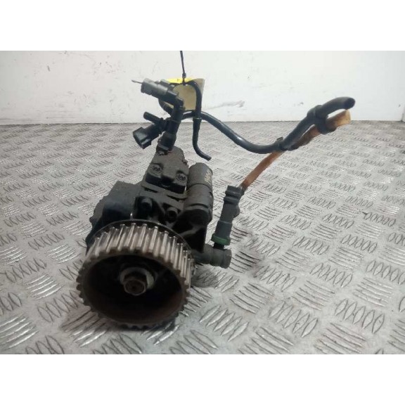 Recambio de bomba inyeccion para renault megane ii berlina 5p 1.5 dci diesel referencia OEM IAM 8200430599  