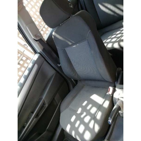 Recambio de asiento delantero derecho para opel astra h berlina elegance referencia OEM IAM  5P 