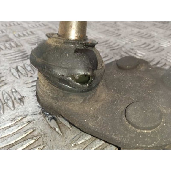 Recambio de brazo suspension inferior delantero izquierdo para toyota prius (nhw20) basis referencia OEM IAM   