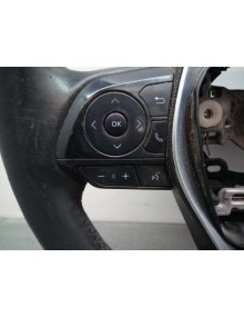 Recambio de volante para toyota corolla (e18) referencia OEM IAM 451000Z340 CON MANDOS  2