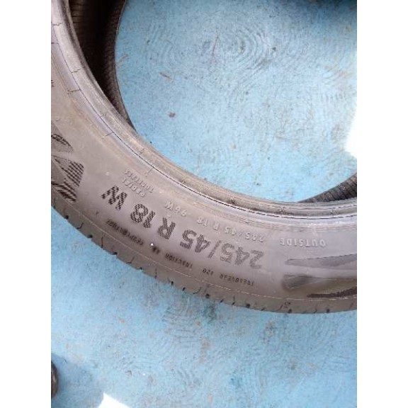 Recambio de neumatico para opel insignia berlina cosmo referencia OEM IAM 245-45-1896W X1 18