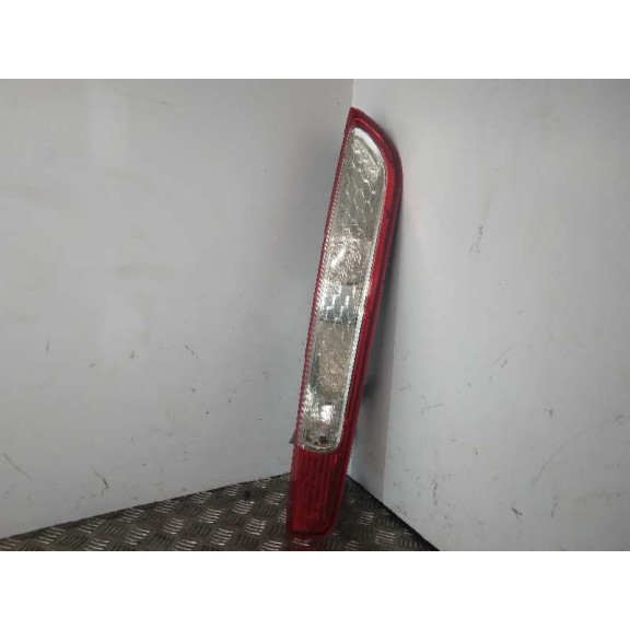 Recambio de piloto trasero izquierdo para ford focus lim. (cb4) trend referencia OEM IAM 8M5113405A  