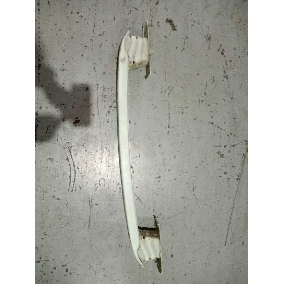 Recambio de refuerzo paragolpes trasero para fiat nuova 500 (150) lounge referencia OEM IAM   