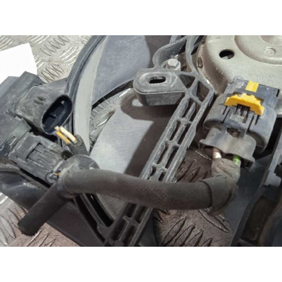 Recambio de electroventilador para citroën c2 furio referencia OEM IAM 9653804080 SIN MODULO 